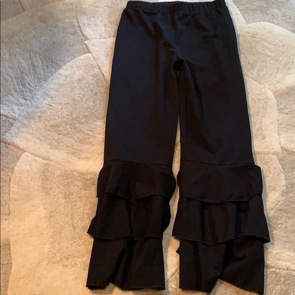 Flamenco style pants - Picture 2 of 4